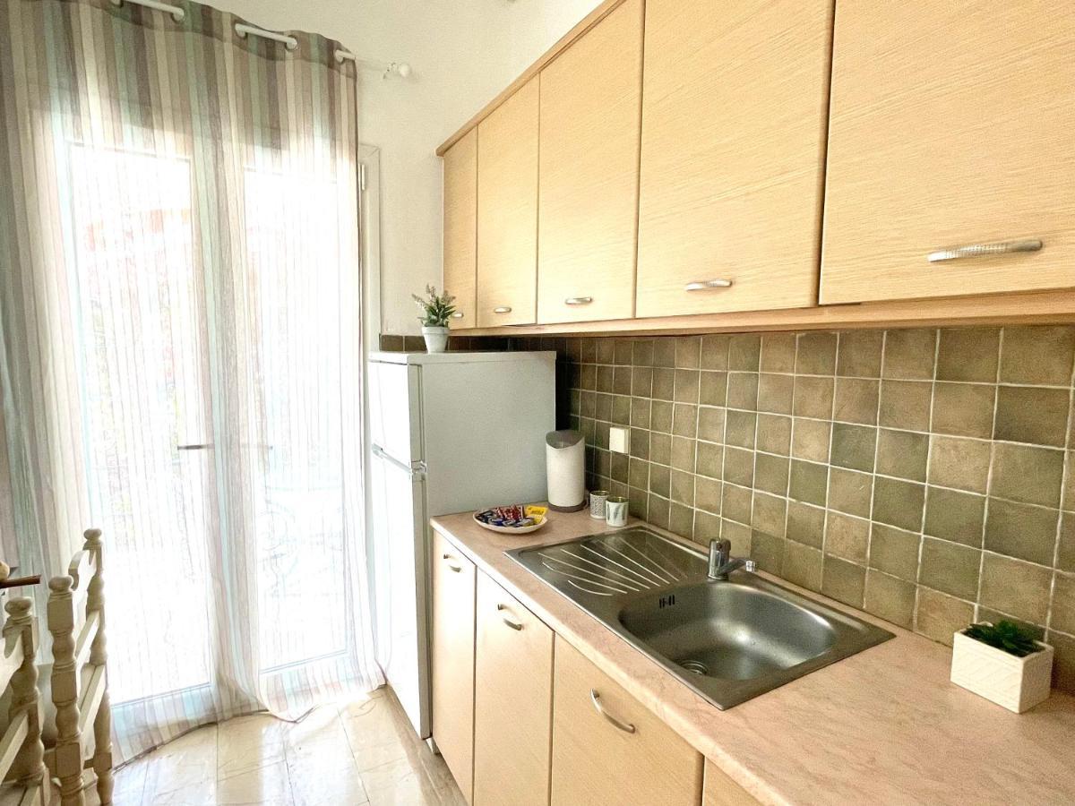 Lena Apartment